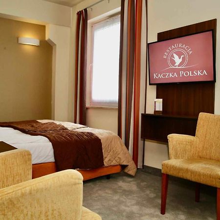 Hotel Teczowy Mlyn Kielce Exterior foto