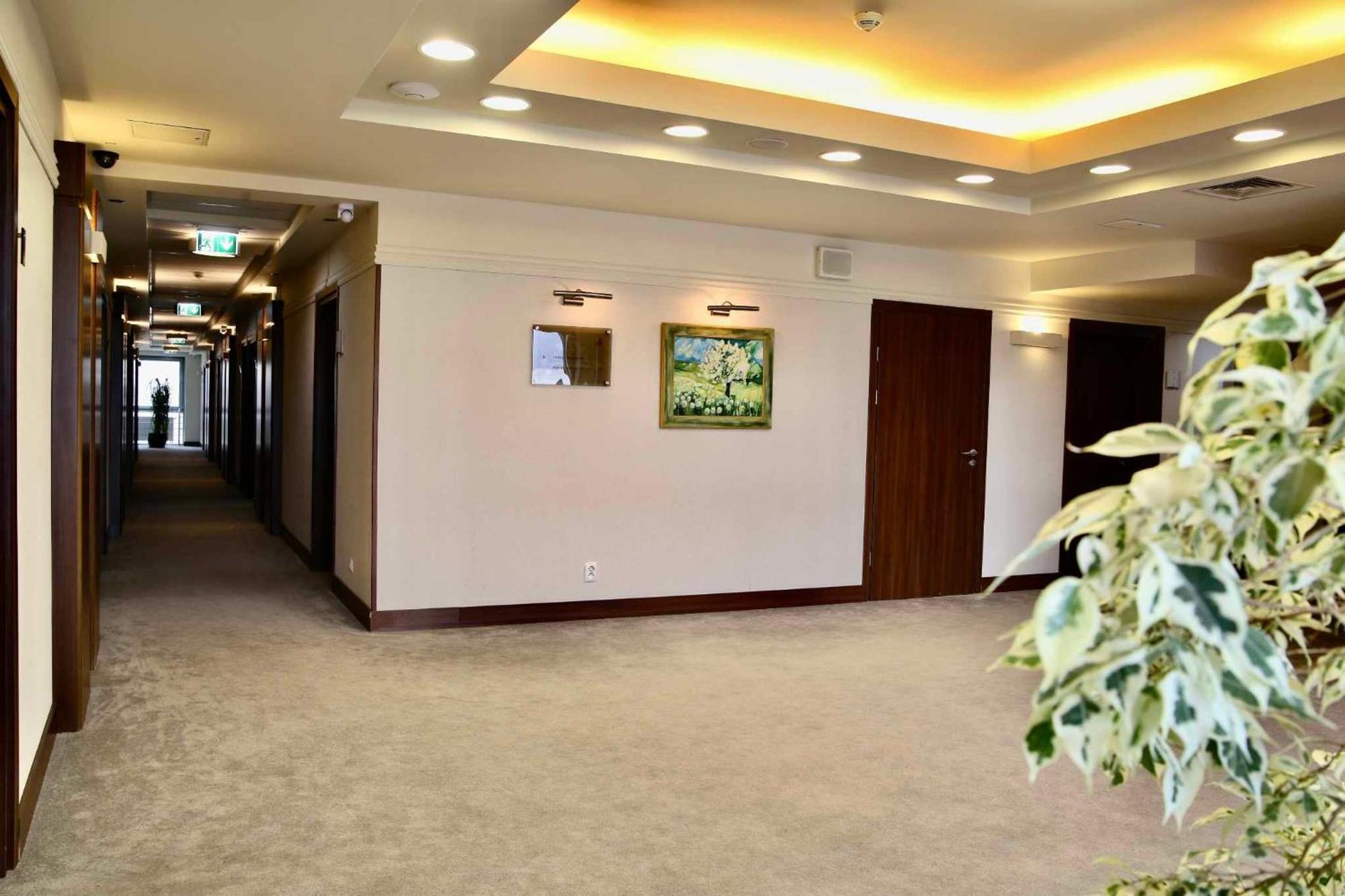 Hotel Teczowy Mlyn Kielce Exterior foto