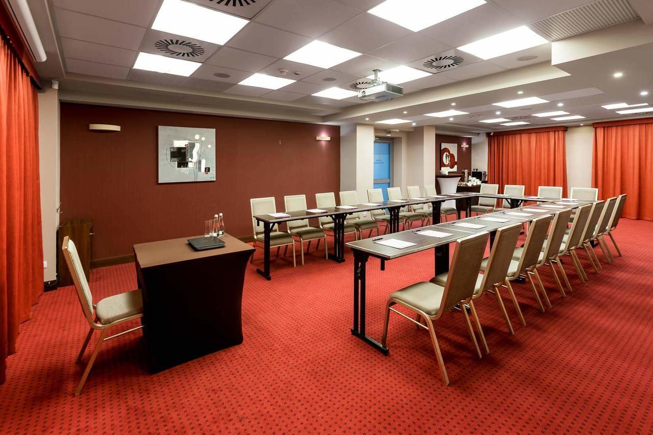 Hotel Teczowy Mlyn Kielce Exterior foto